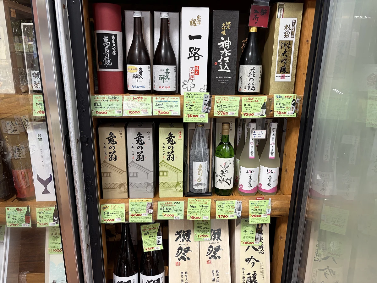 日本酒コーナーの棚